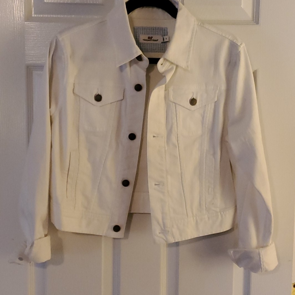 Vineyard Vines white cropped jean jacket